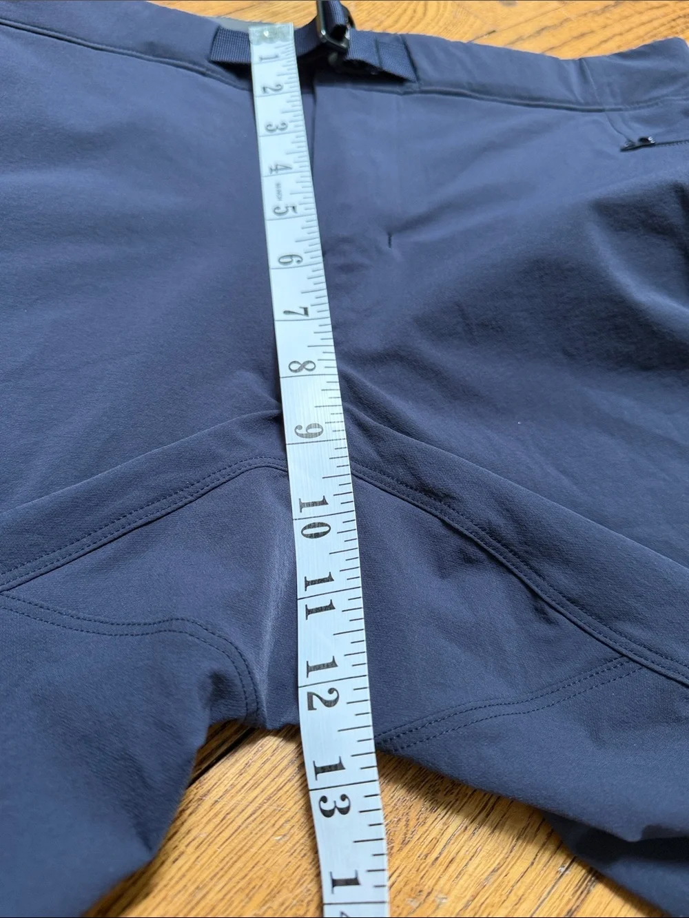 Arc'teryx sz 10 Gamma LT Shorts 9 inch women's shorts quick dry hiking camping - Picture 10 of 12